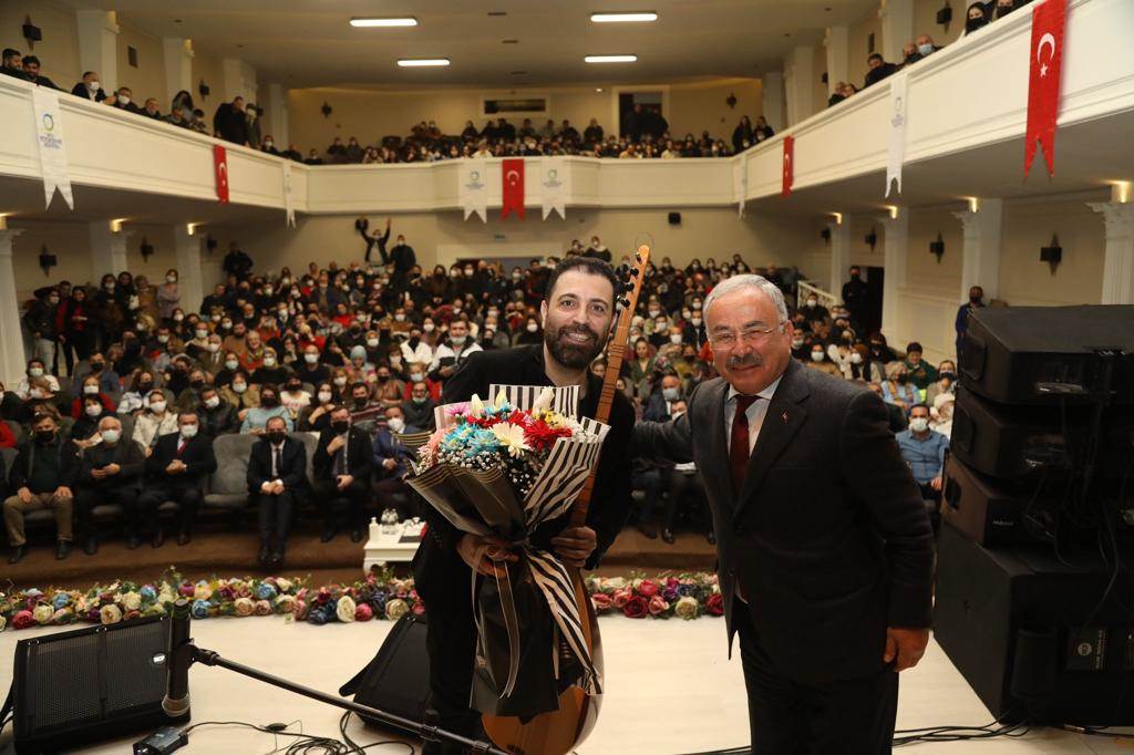 İSMAİL ALTUNSARAY’DAN MEST EDEN KONSER